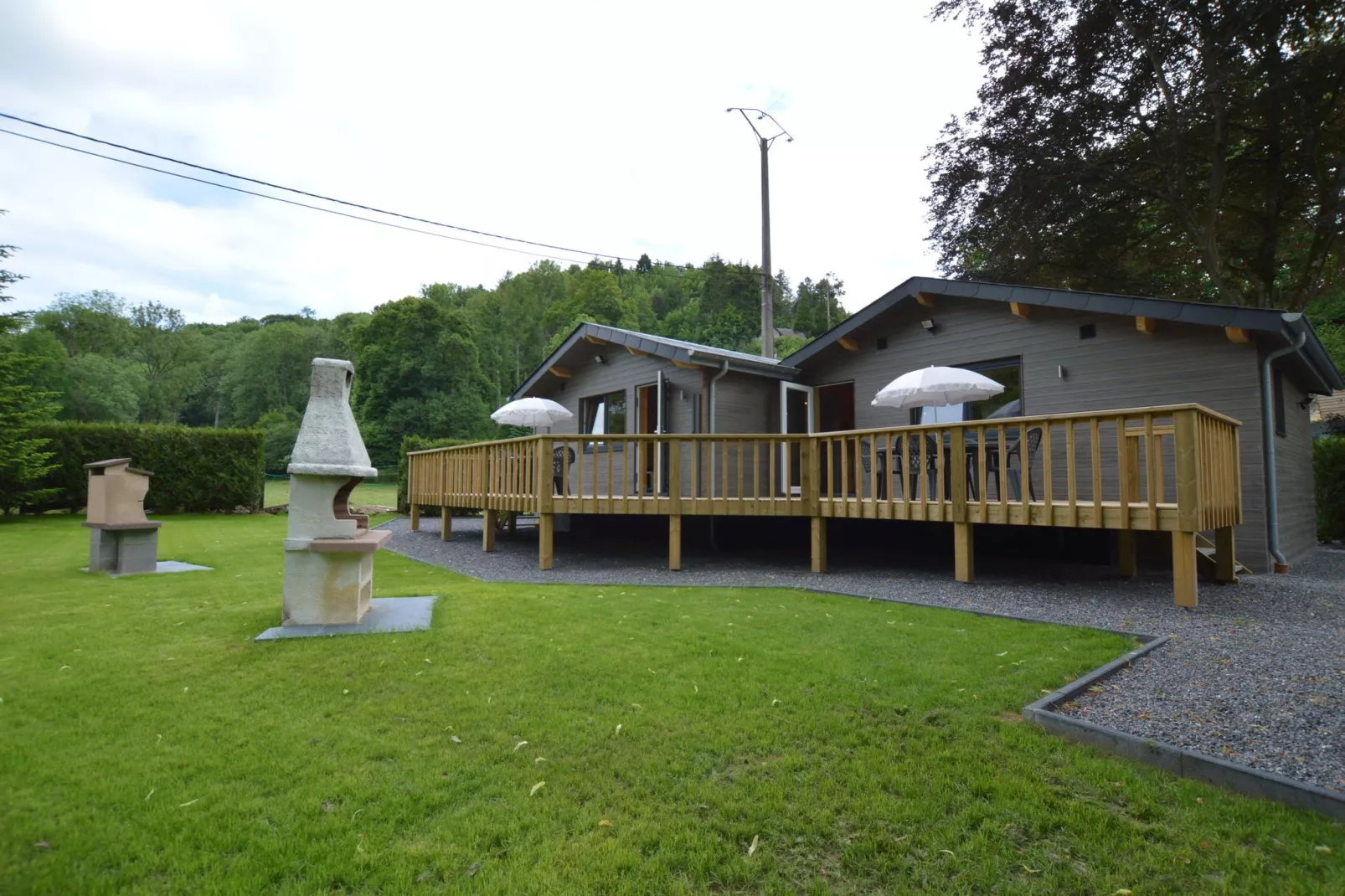 Le Chalet Chaleureux A-Exterior summer