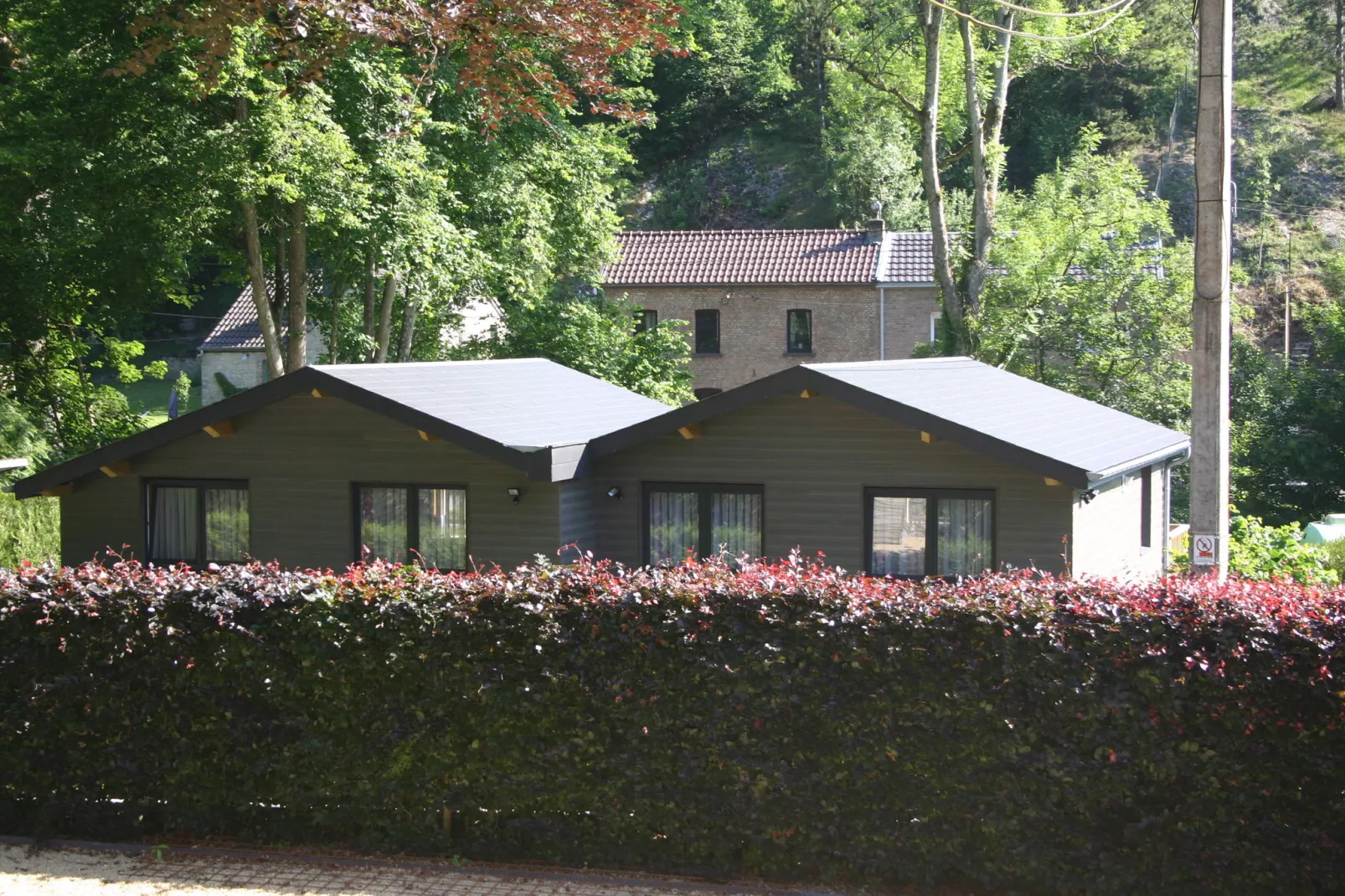 Le Chalet Chaleureux A-Exterior summer