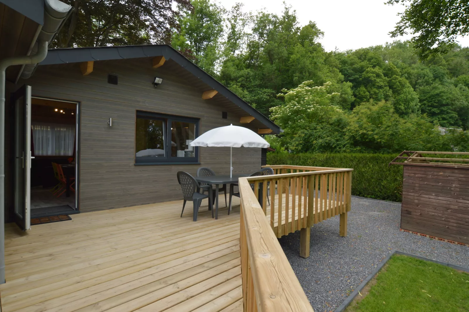 Le Chalet Chaleureux A-Terrace balcony