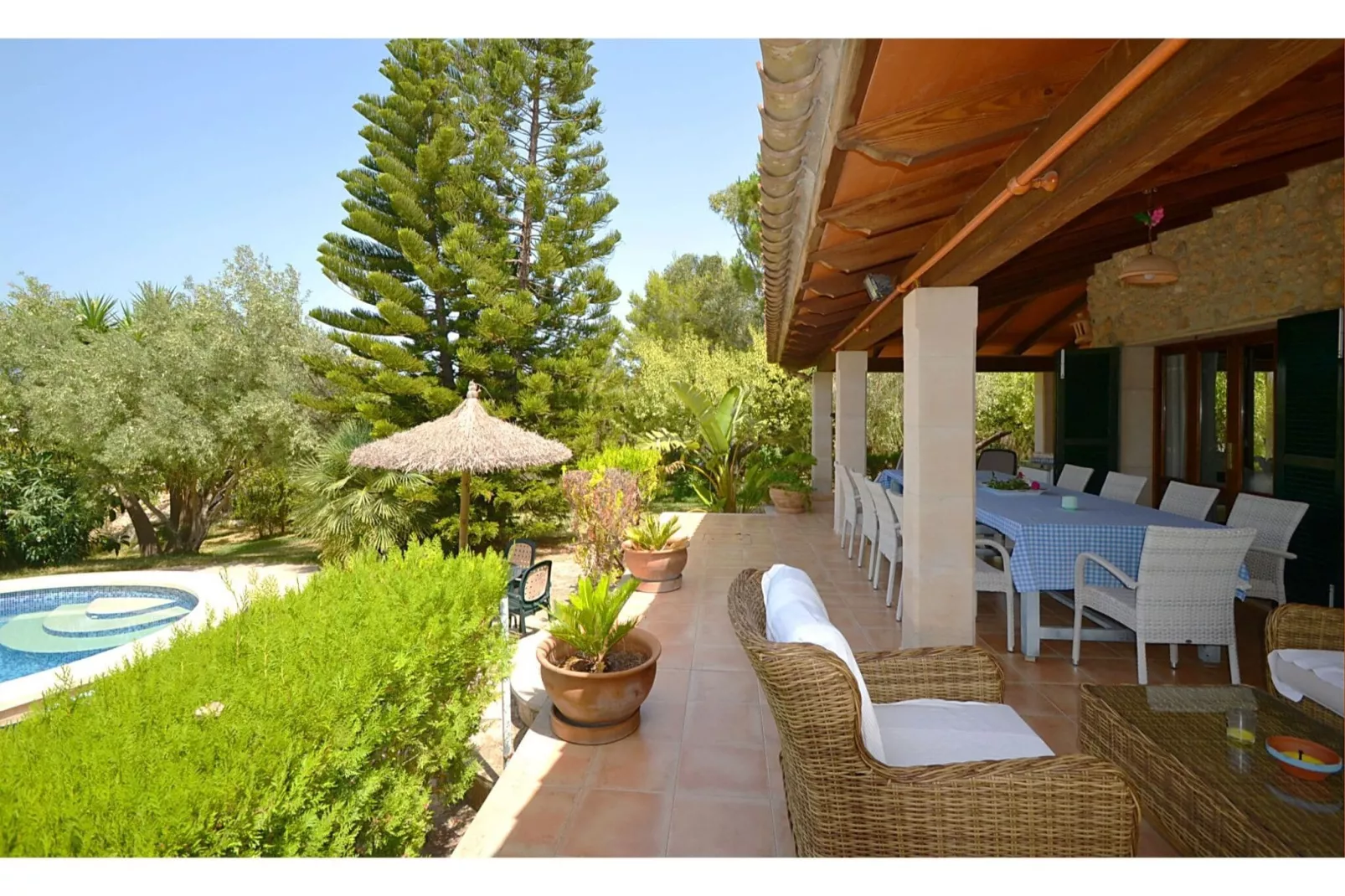 Roura-Terrace balcony