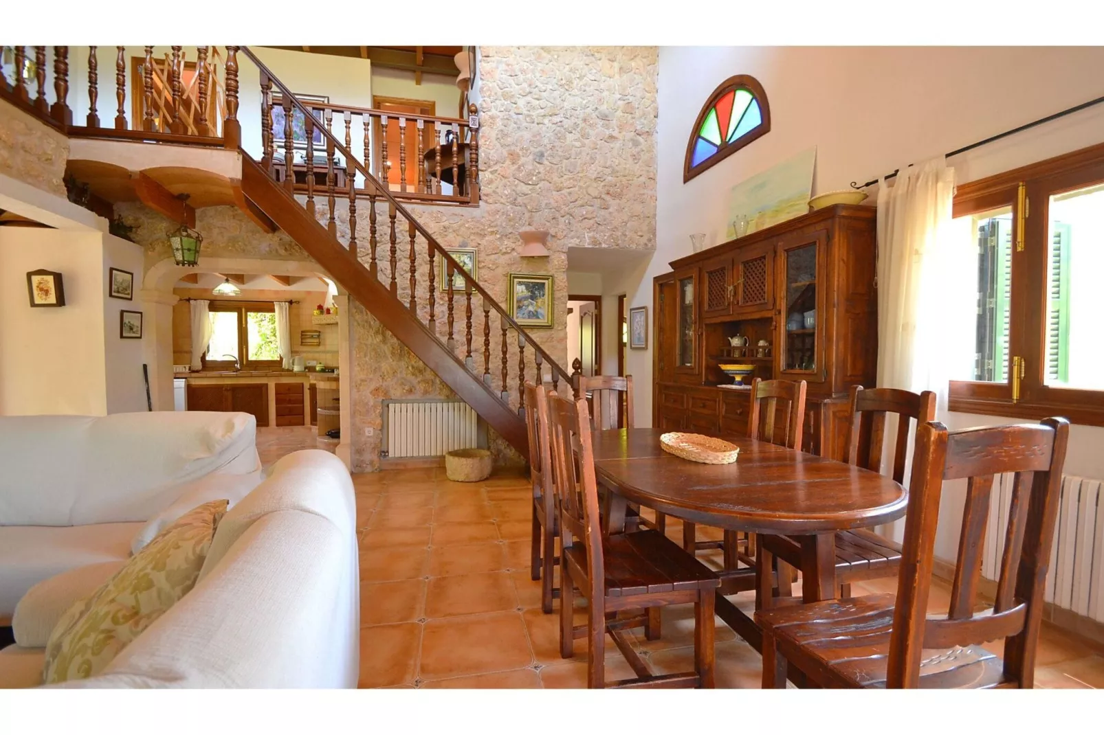 Roura-Living room