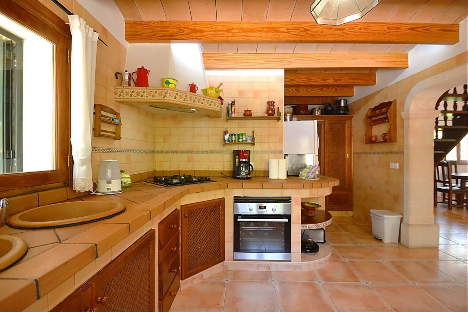 Roura-Kitchen