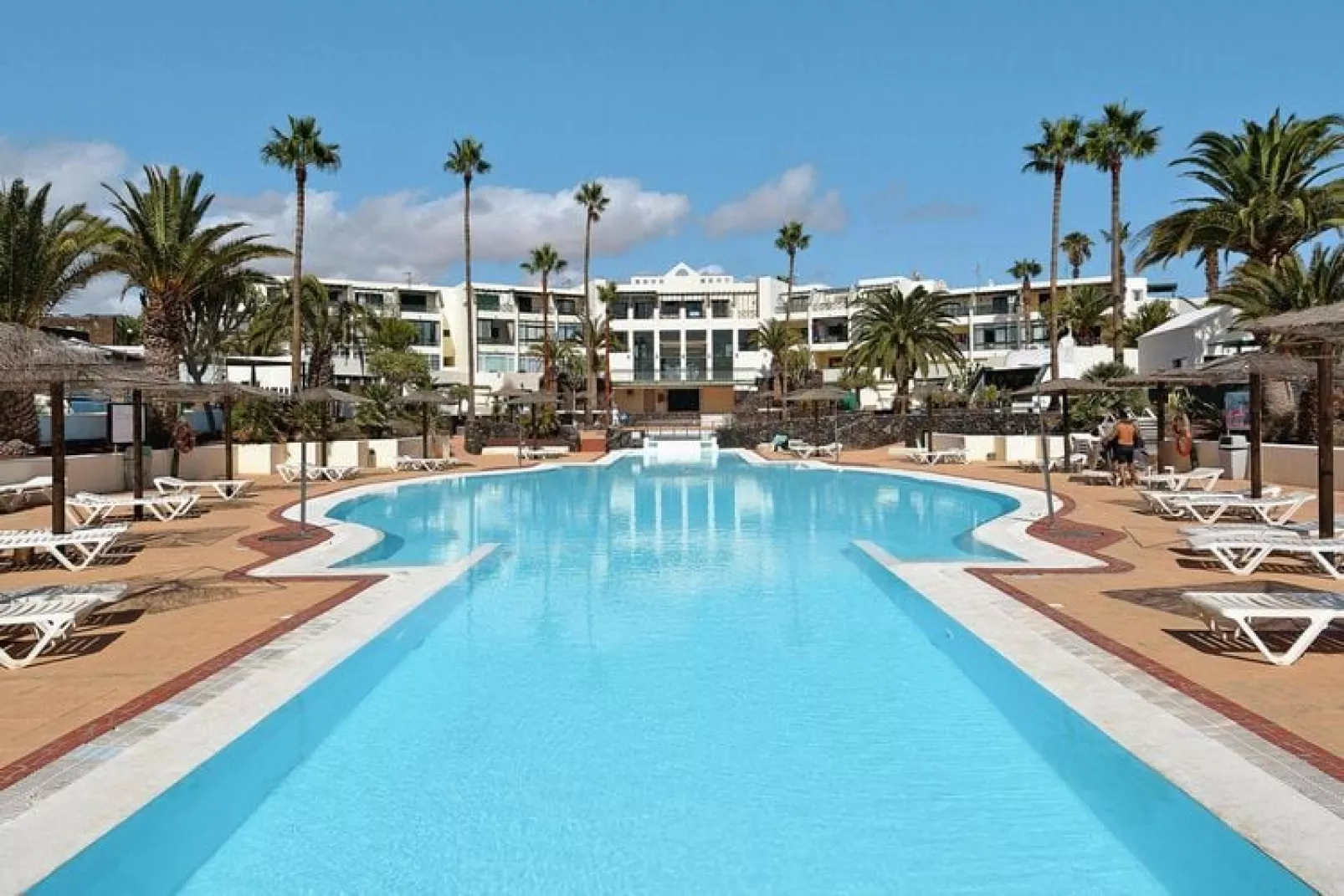 Suites Costa Teguise / 4 pax-Suite-Pool