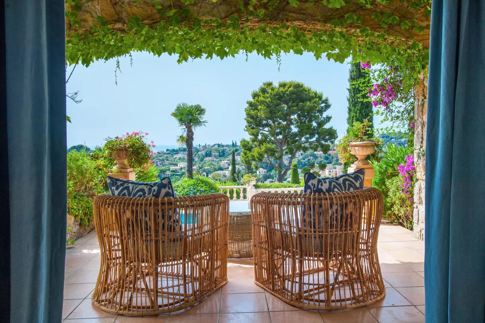 Villa Bellevue-Terrace balcony