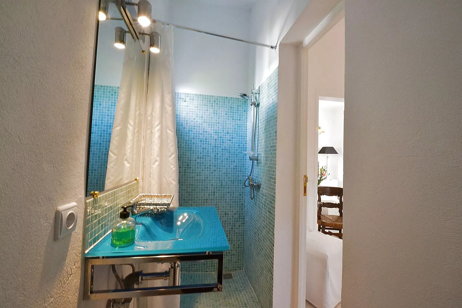 Tres Pins-Bathroom