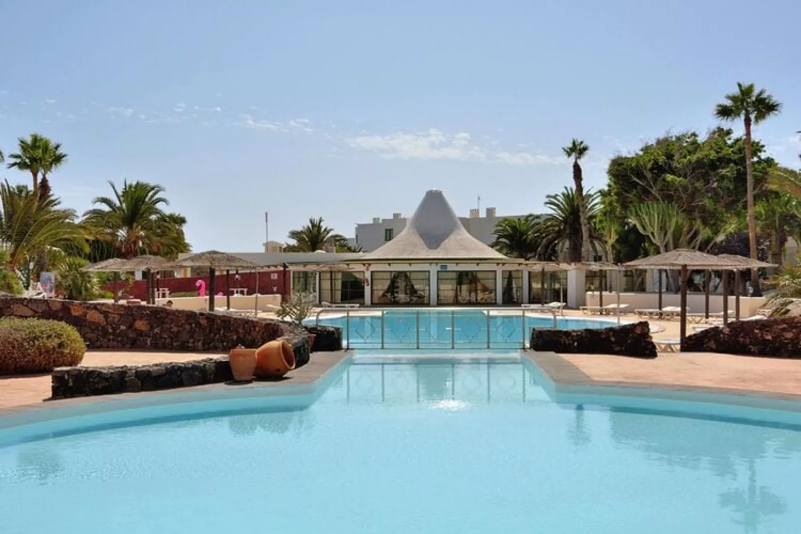 Suites Costa Teguise / 4 pax-Suite-Pool