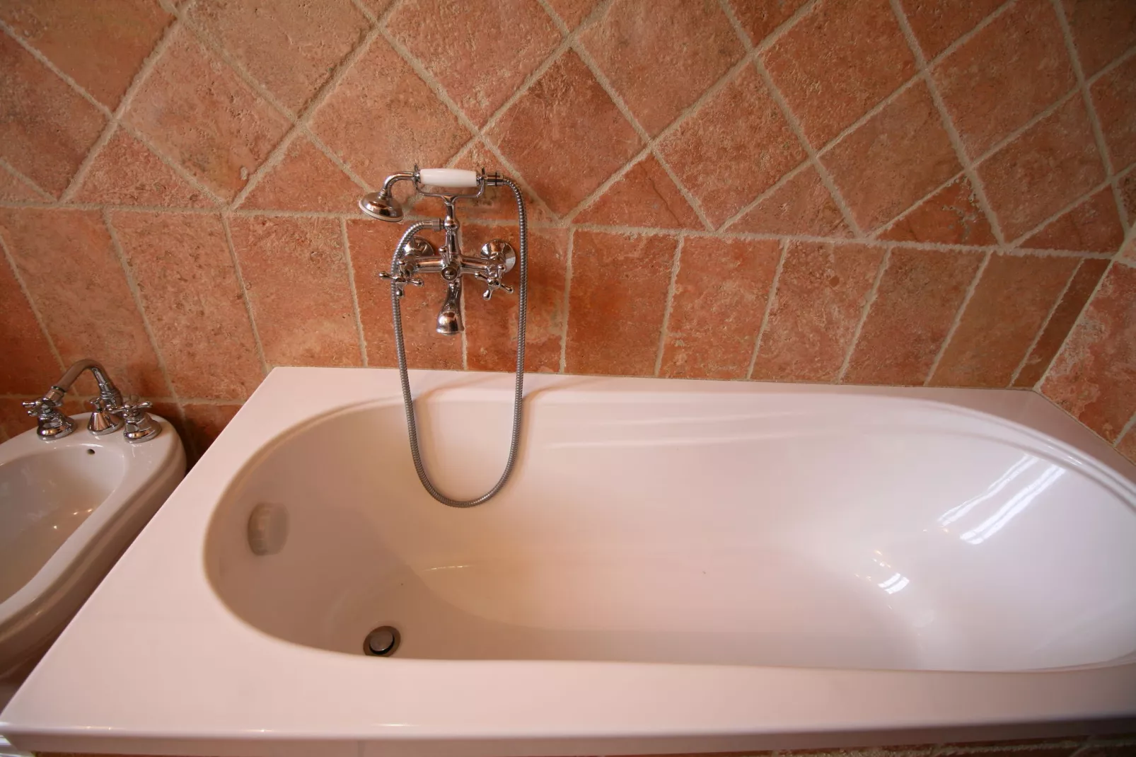 Fuoco-Bathroom
