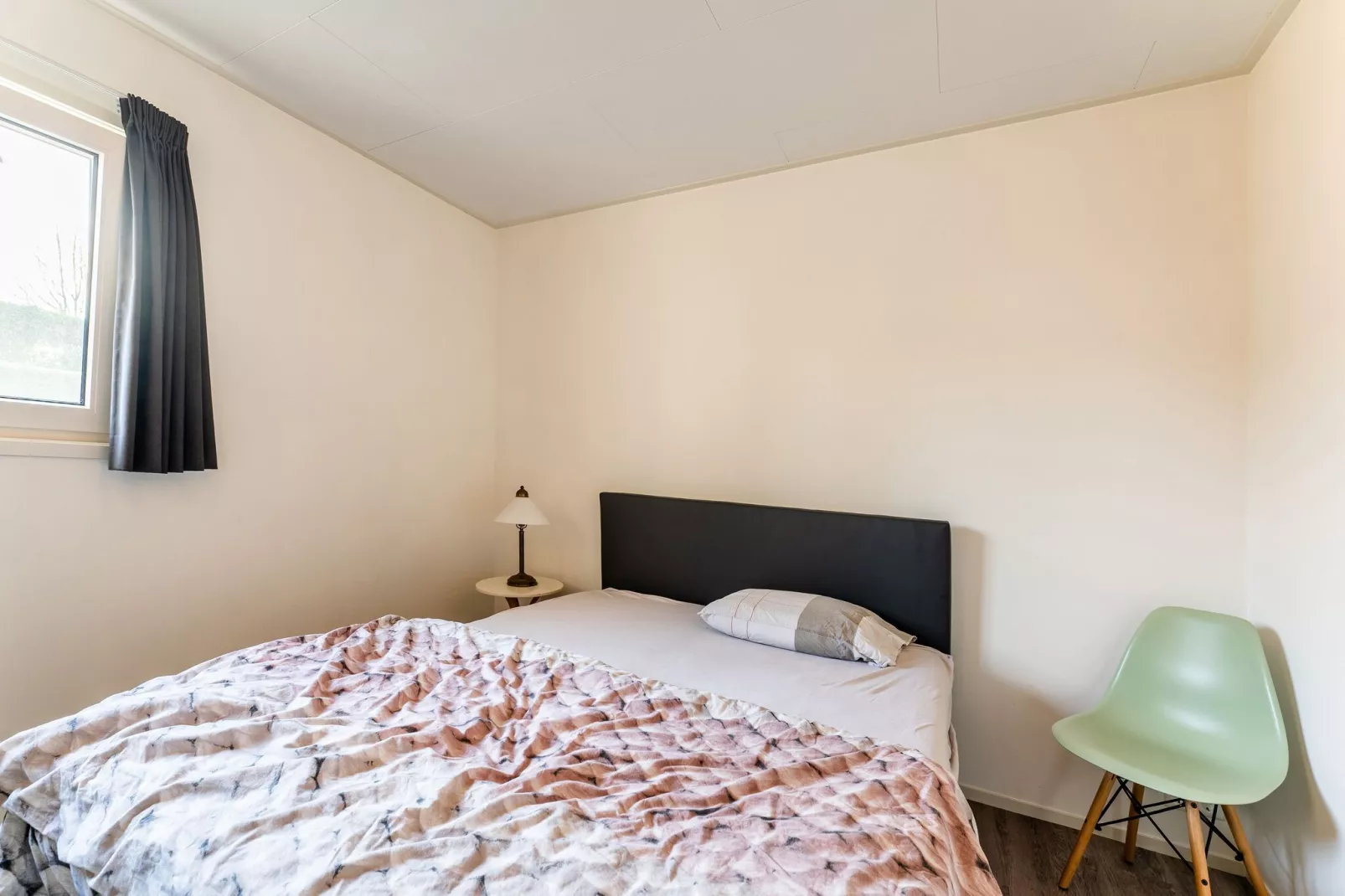 Tsjongerzicht 1-Schlafzimmer