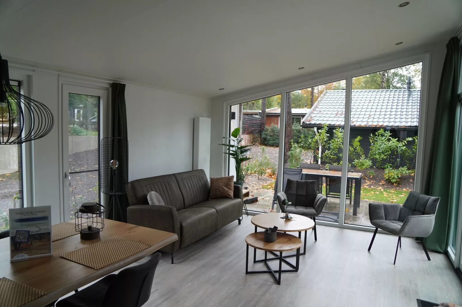 Vakantiepark De Rimboe & De Woeste Hoogte 27-Living room