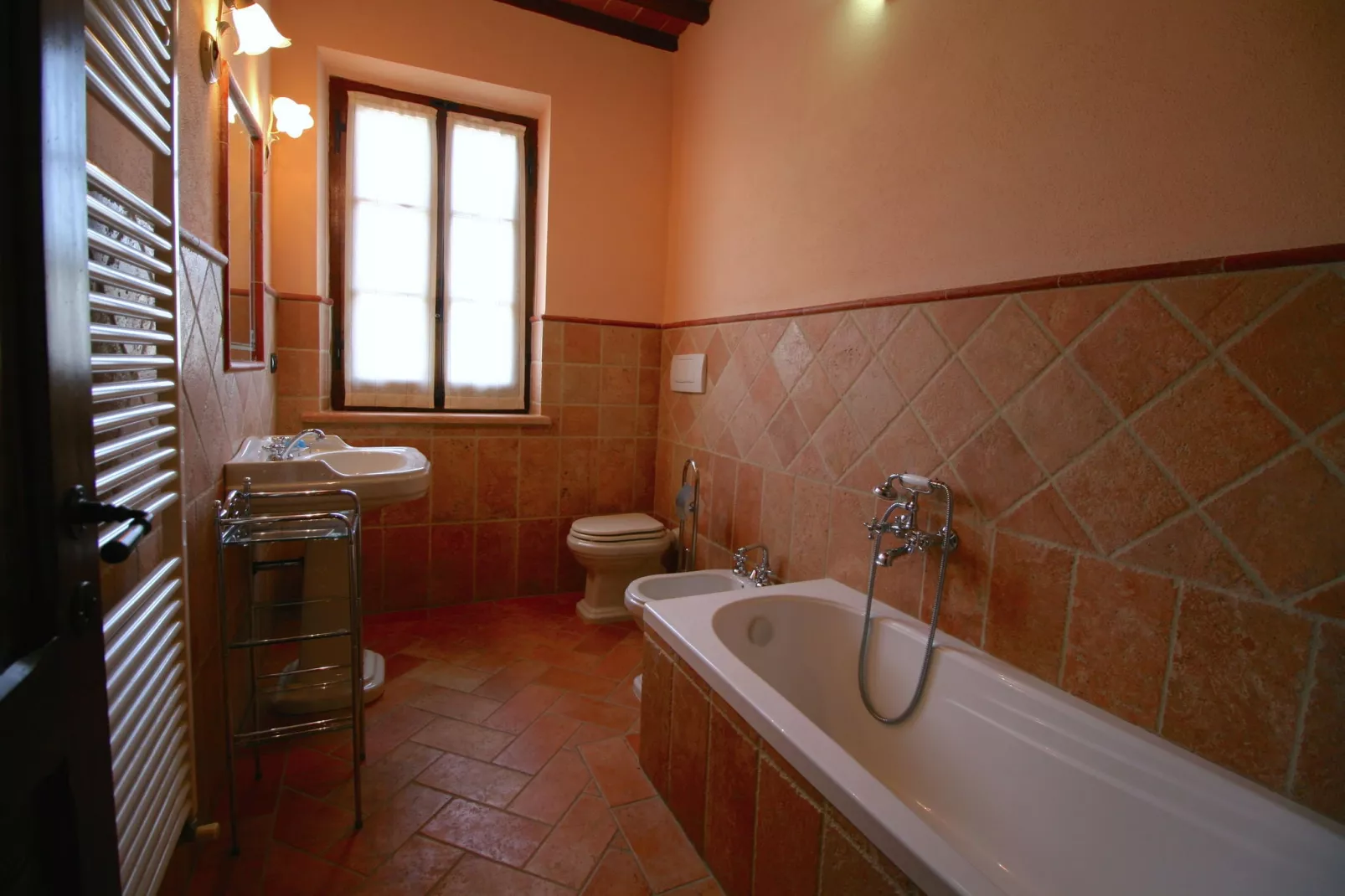 Fuoco-Bathroom