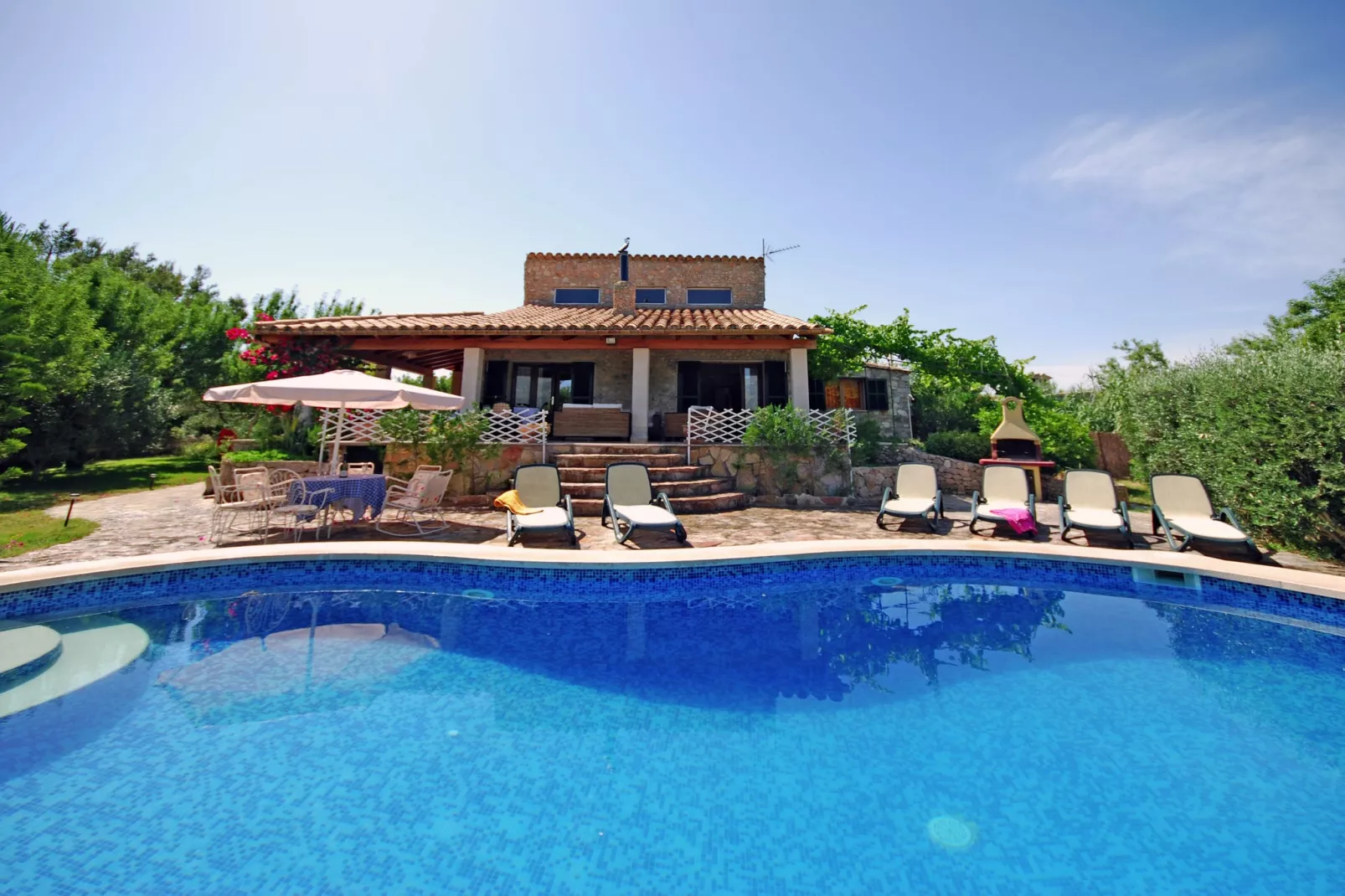 Roura-Pool