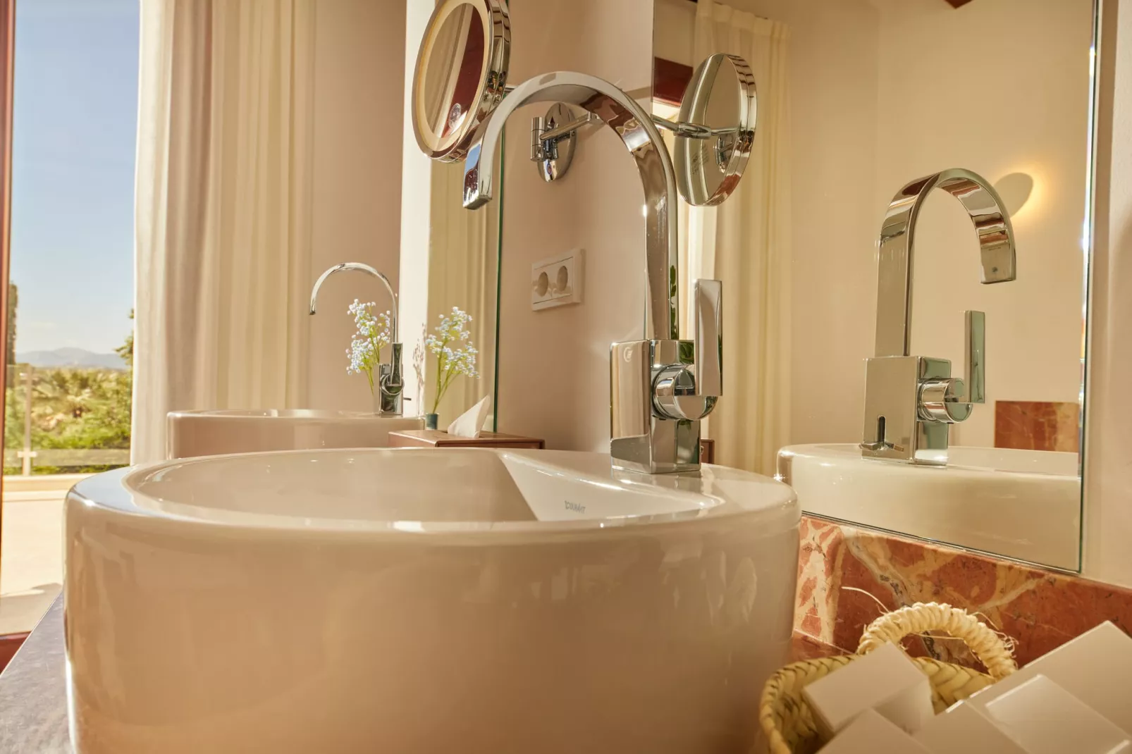 Villa Ruby-Bathroom