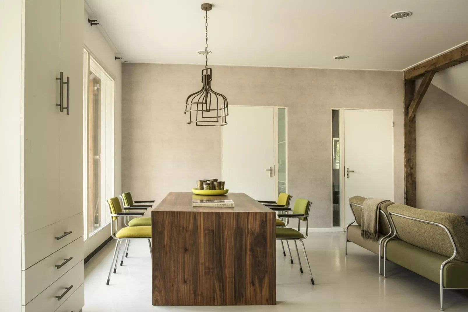 Design Farmers Barn Twente met Hottub-Dining room