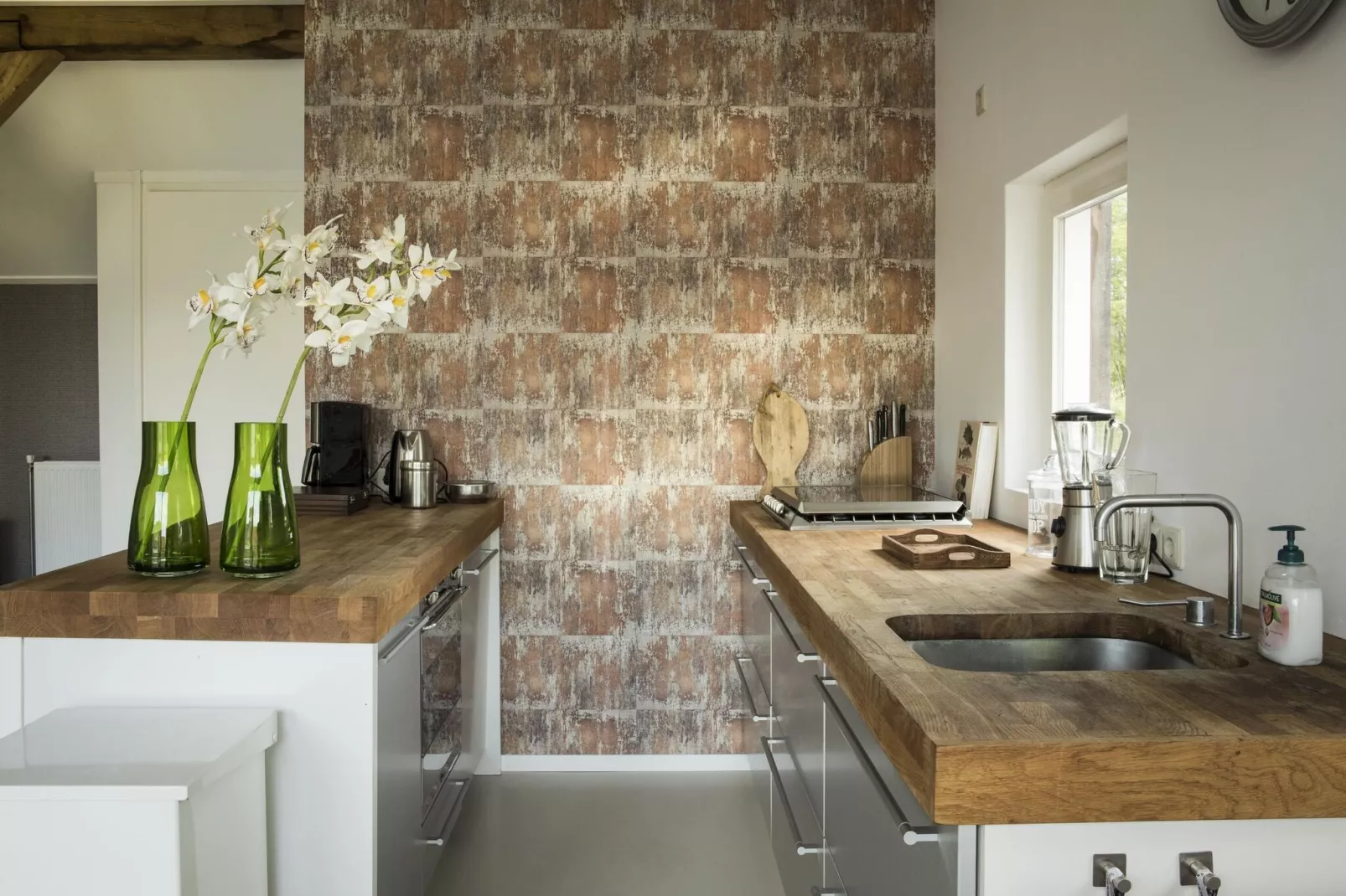 Design Farmers Barn Twente met Hottub-Kitchen