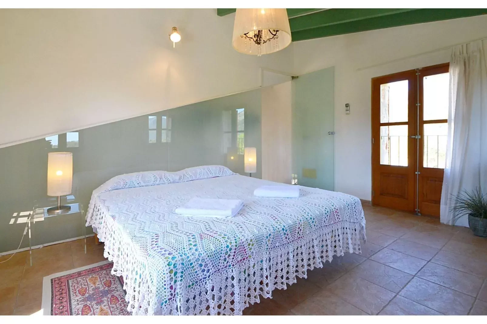 Volta-Bedroom