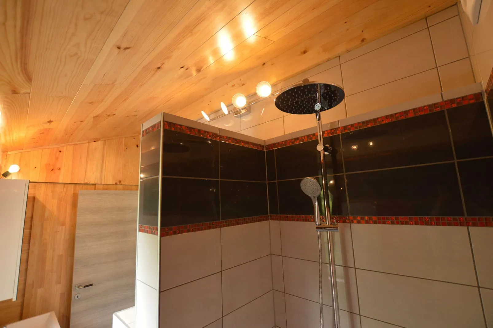 Le Grand Chalet Chaleureux-Bathroom