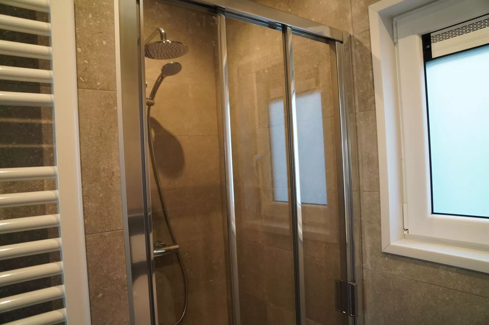 Vakantiepark De Rimboe & De Woeste Hoogte 28-Salle de bain