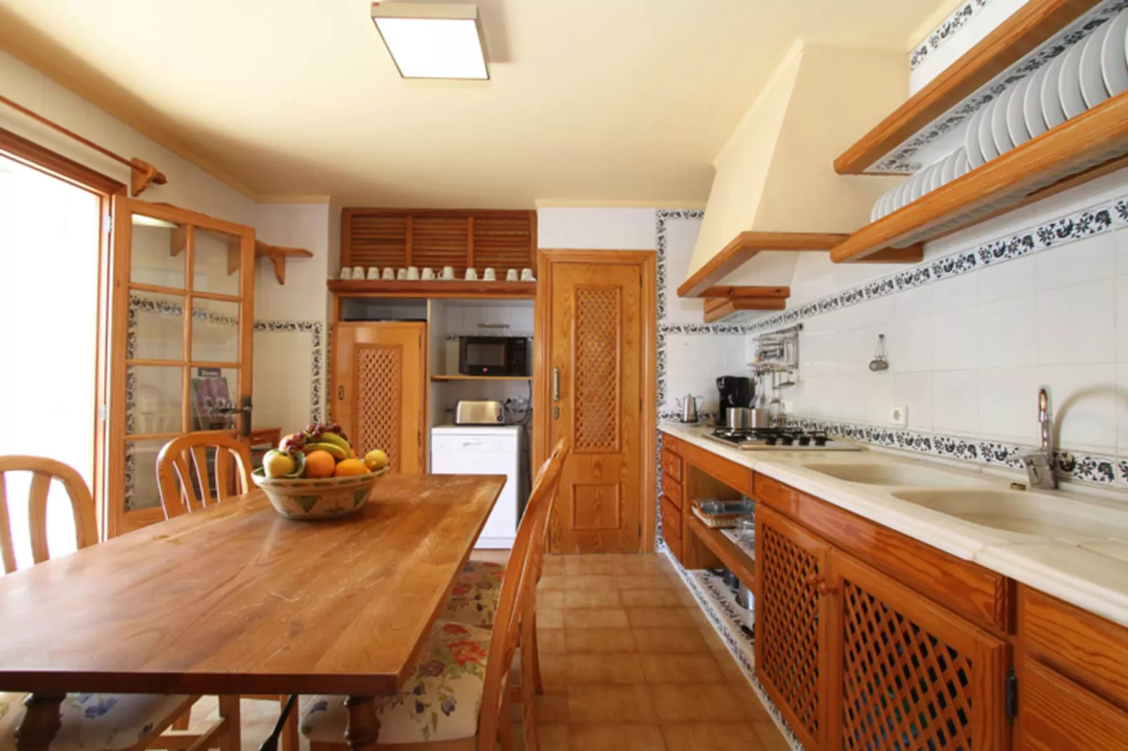 Ratjada-Kitchen