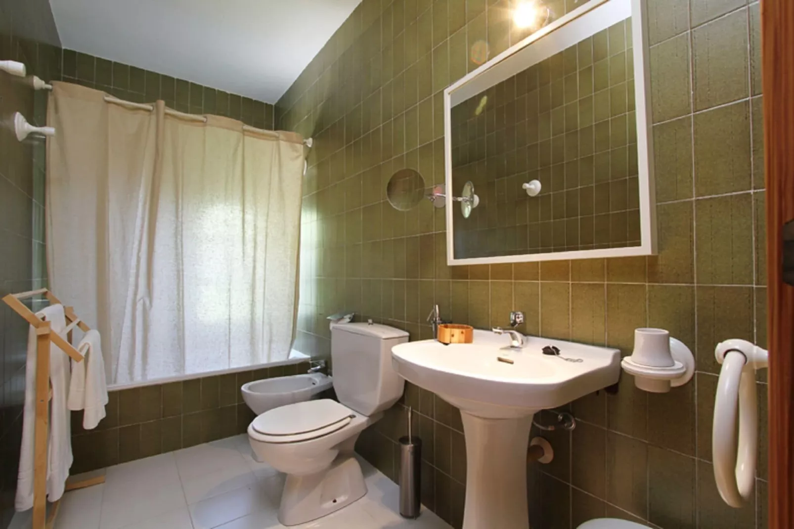 Ratjada-Bathroom
