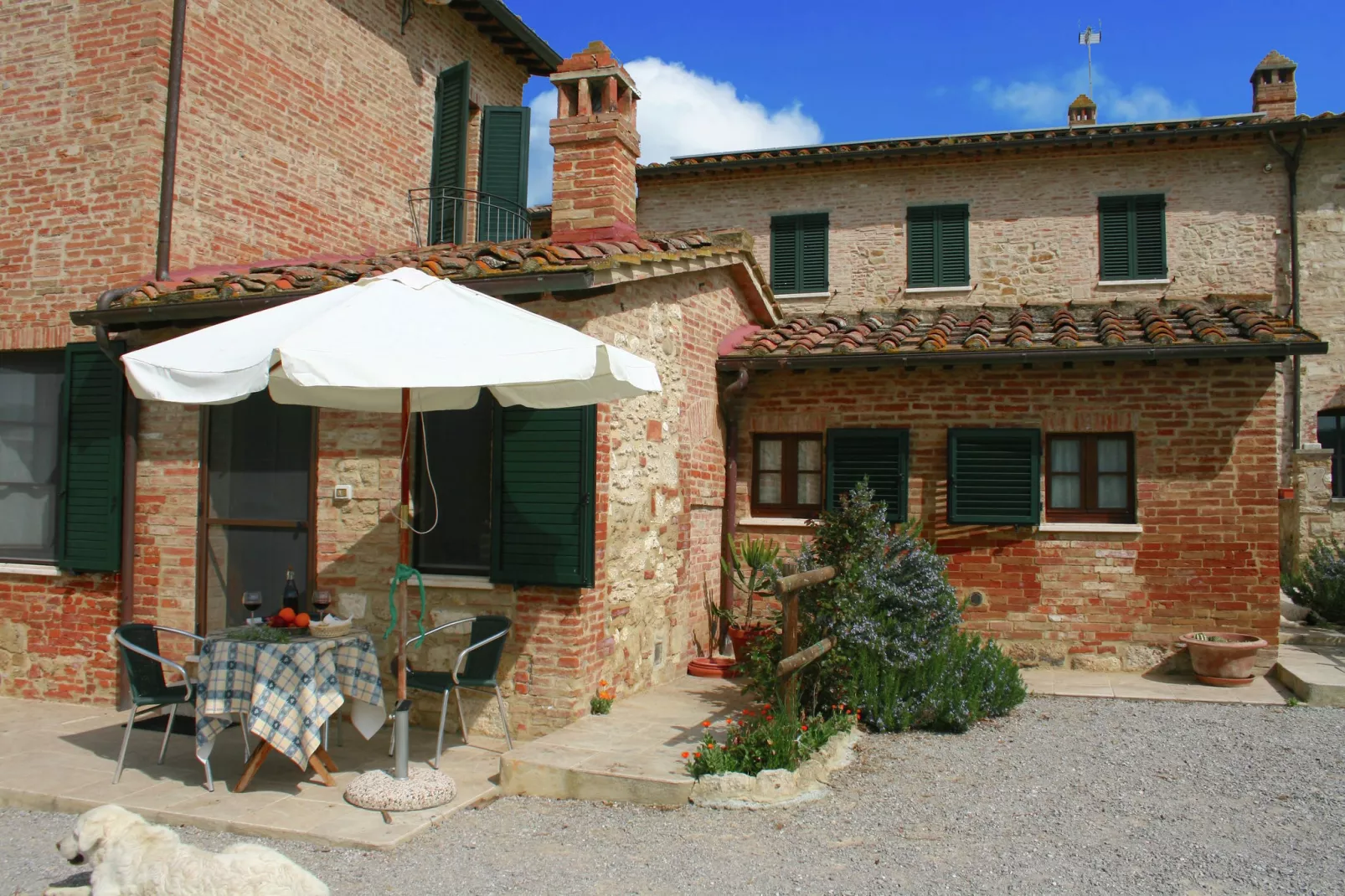 Acqua-Exterior summer