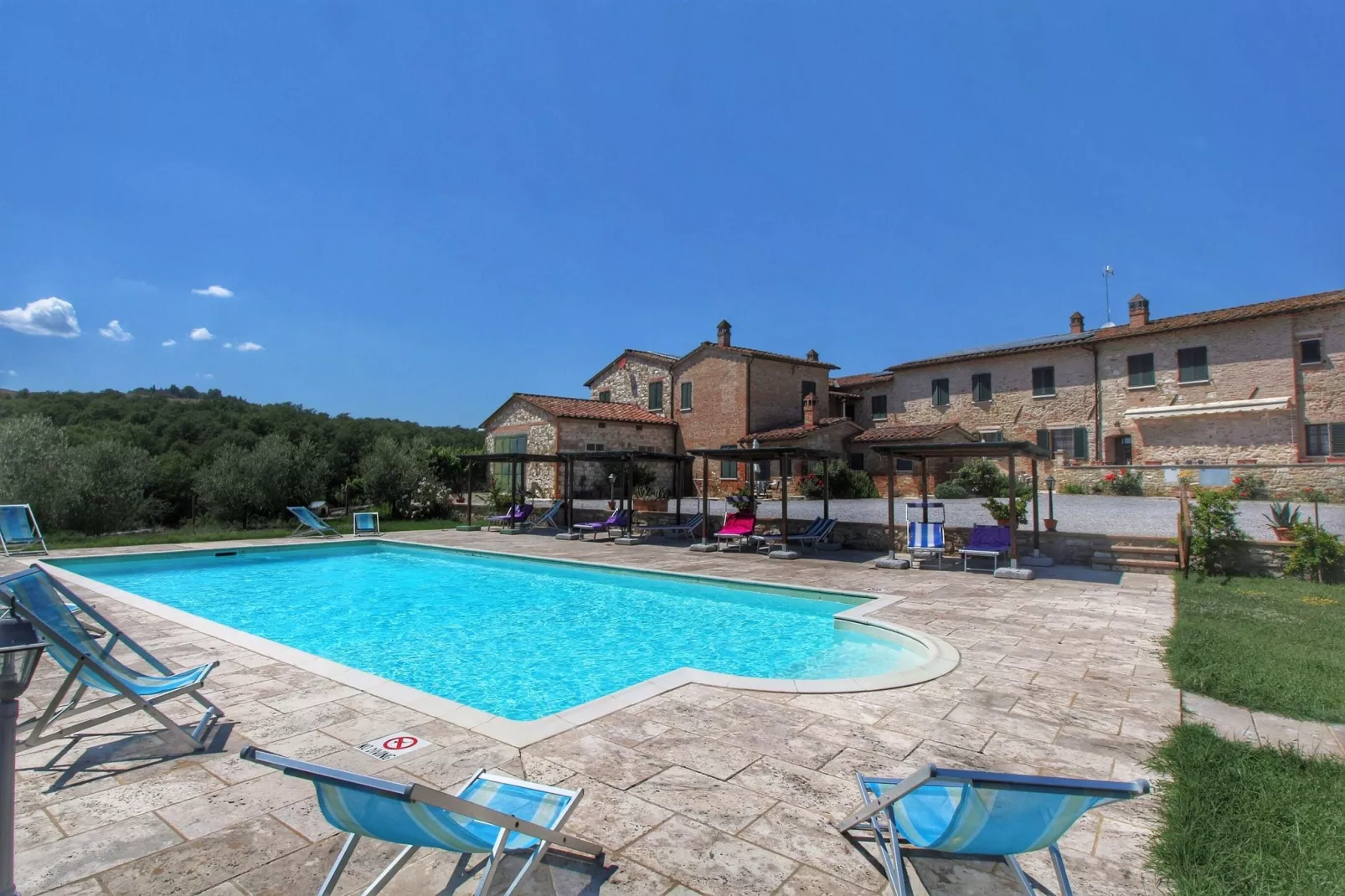 Acqua-Exterior summer