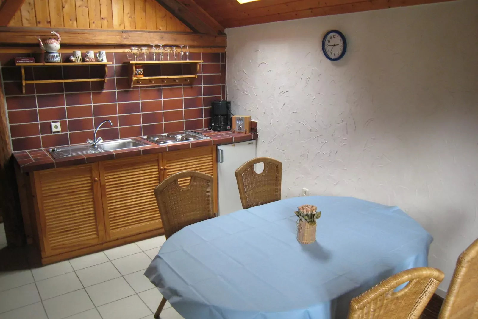 Enjoy II-Dining room