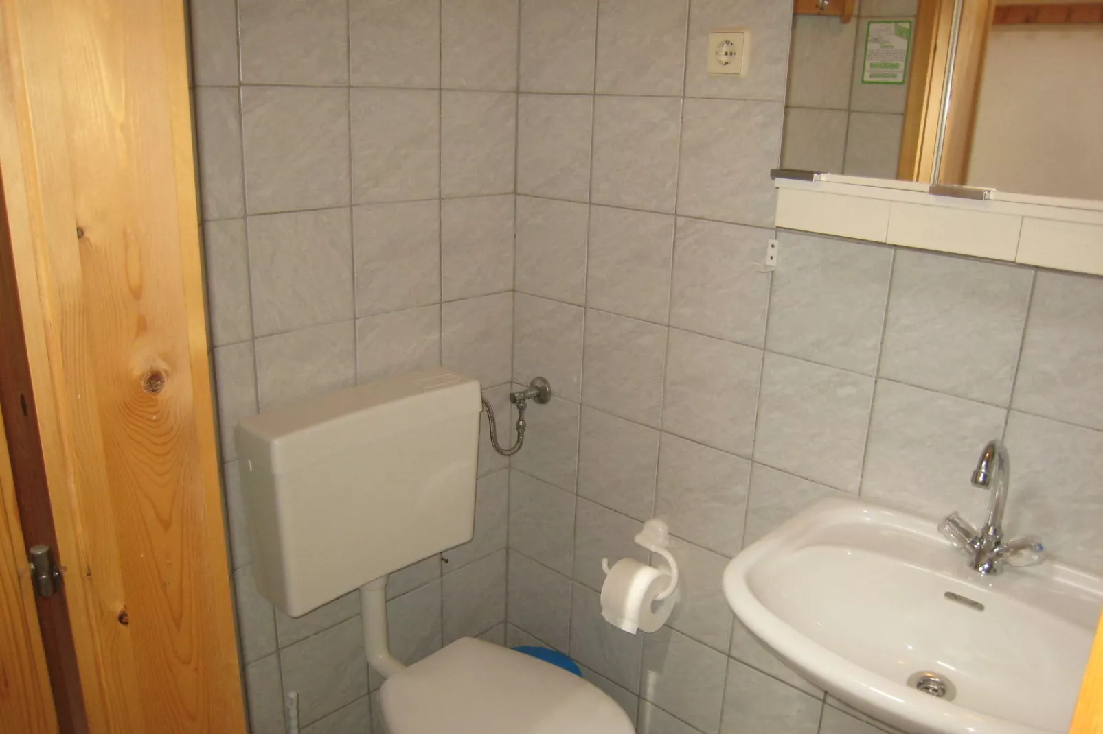 Enjoy II-Bathroom