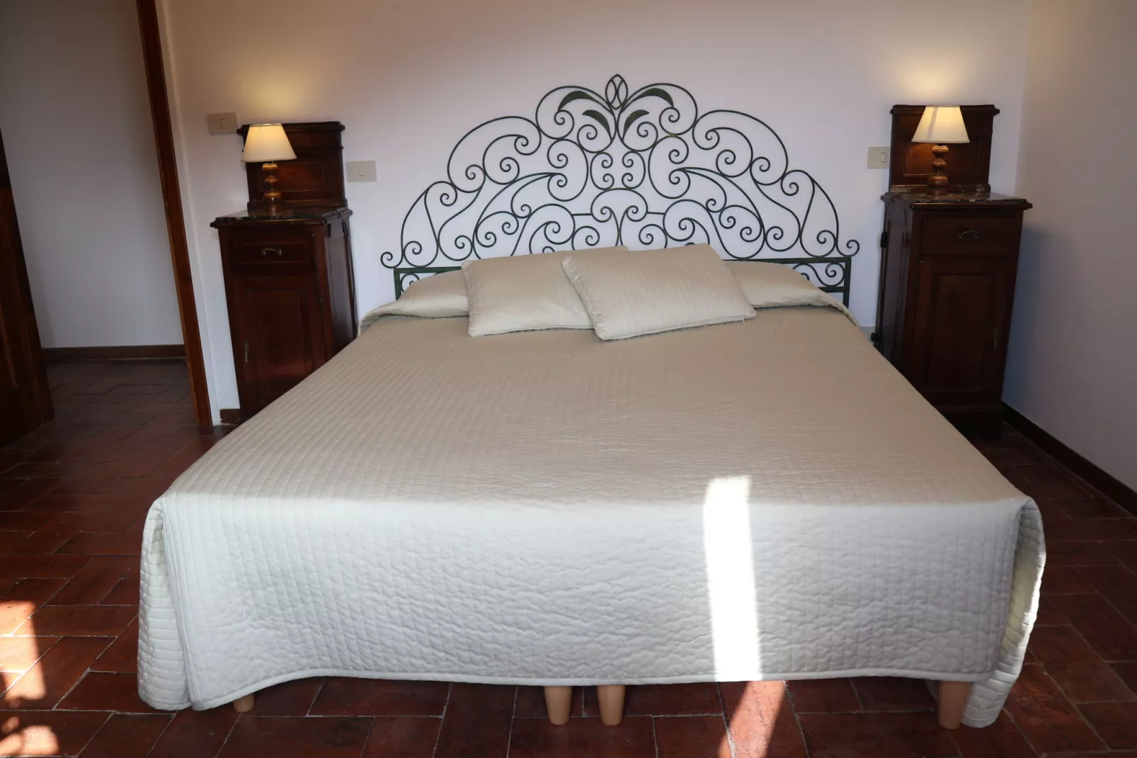 Aia-Bedroom