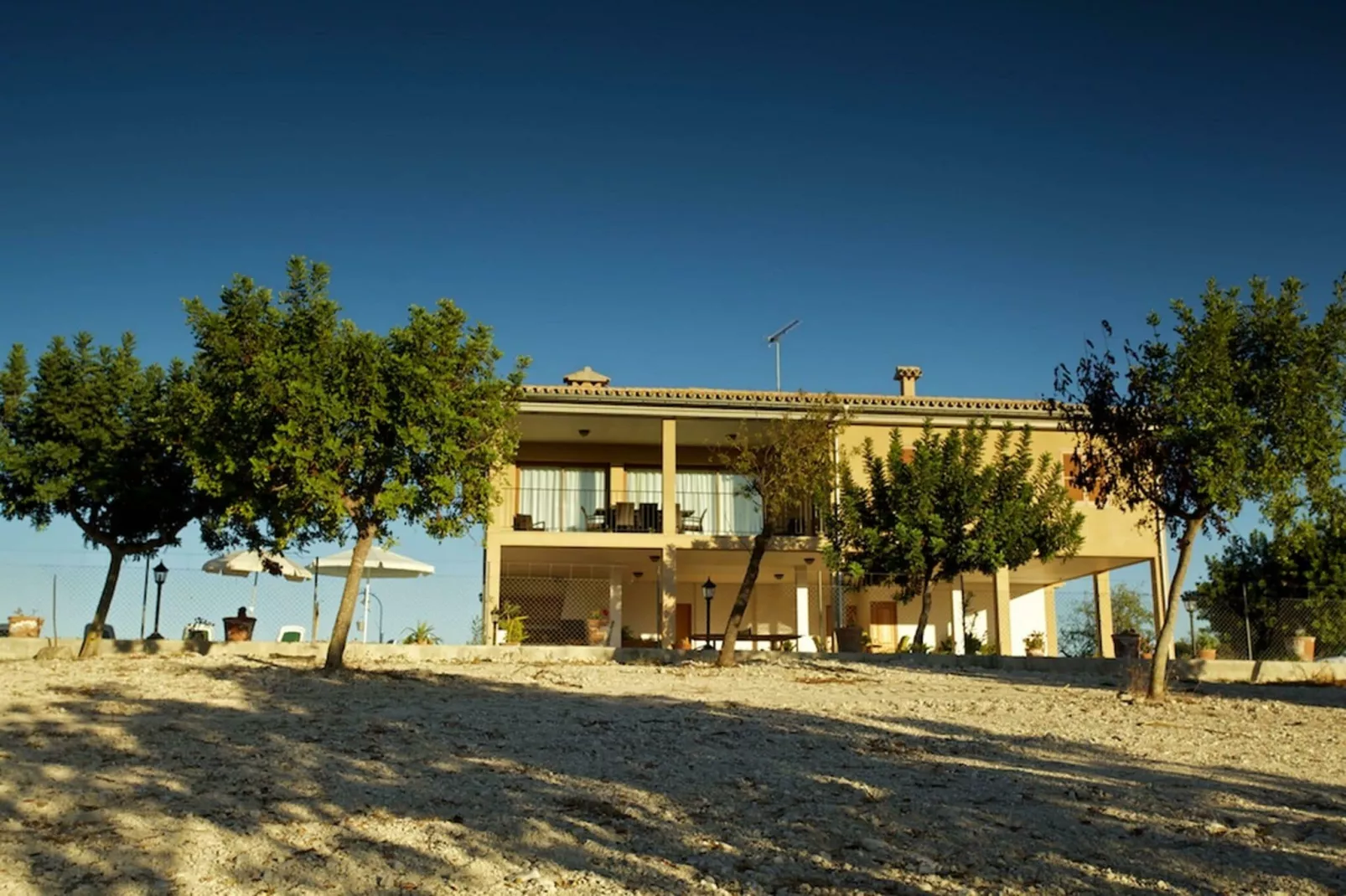 Sastre Blanquer-Exterior summer