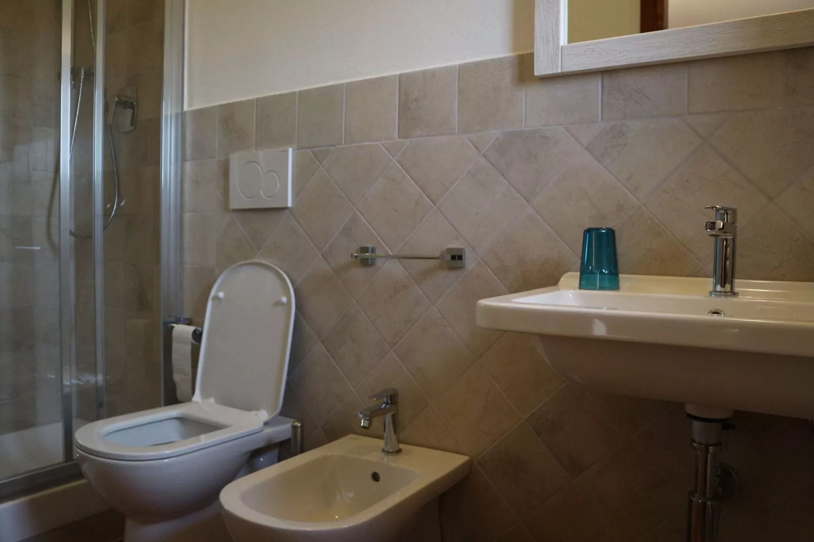 Aia-Bathroom