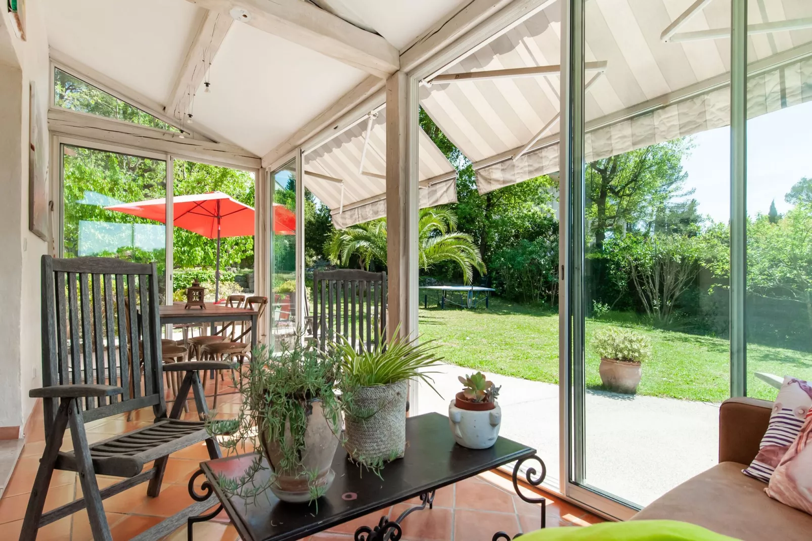Mougins-Terrace balcony