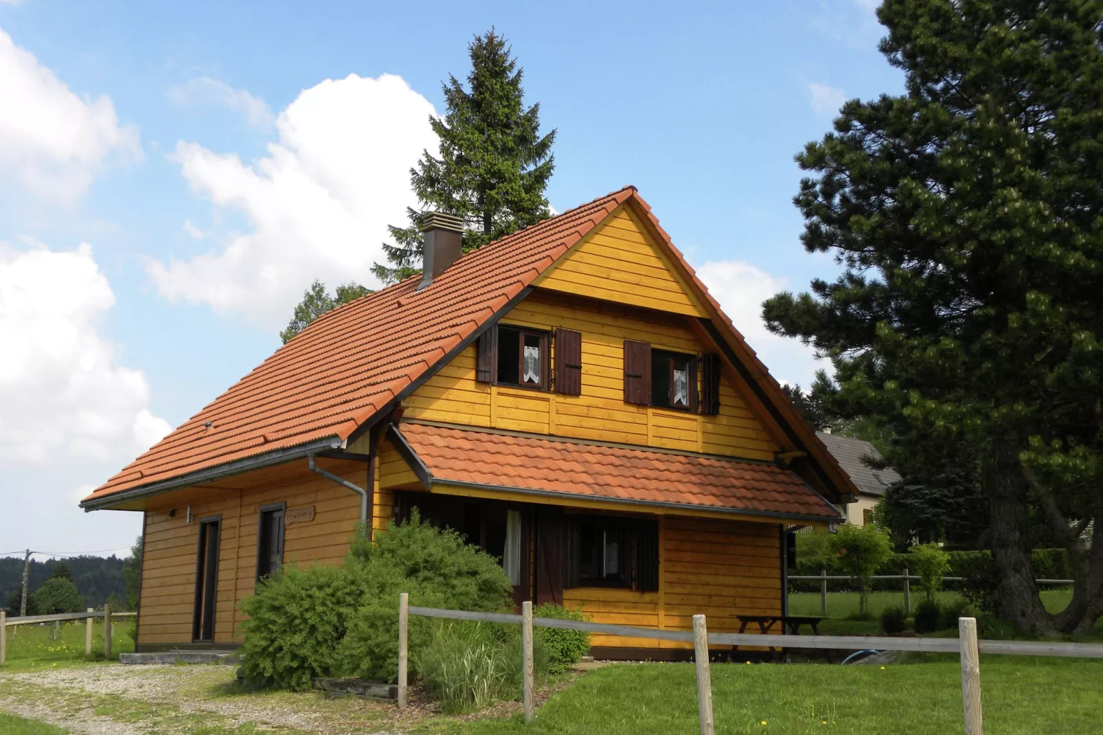 Chalet - LA HOUBE-Exterior summer
