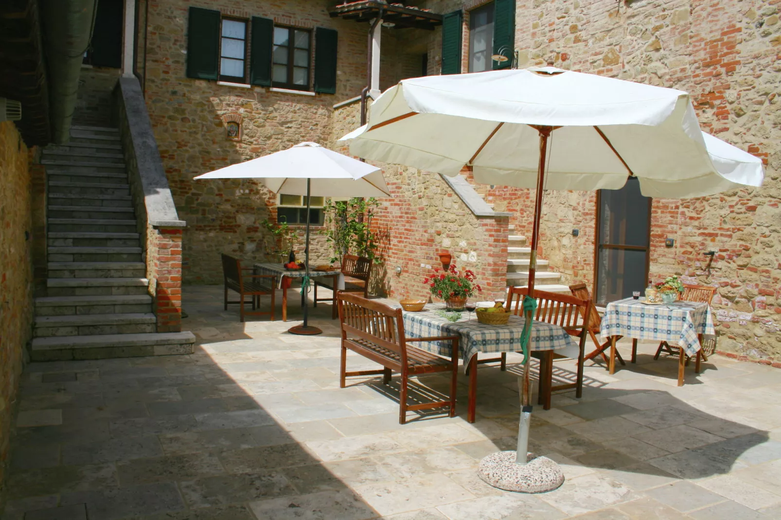 Aria-Terrassenbalkon