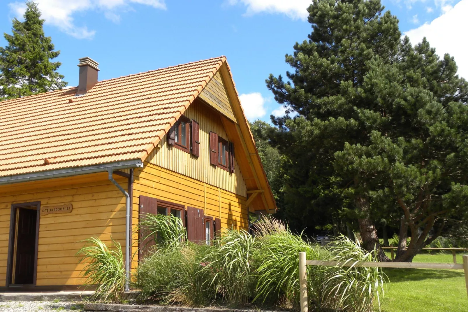 Chalet - LA HOUBE-Exterior summer