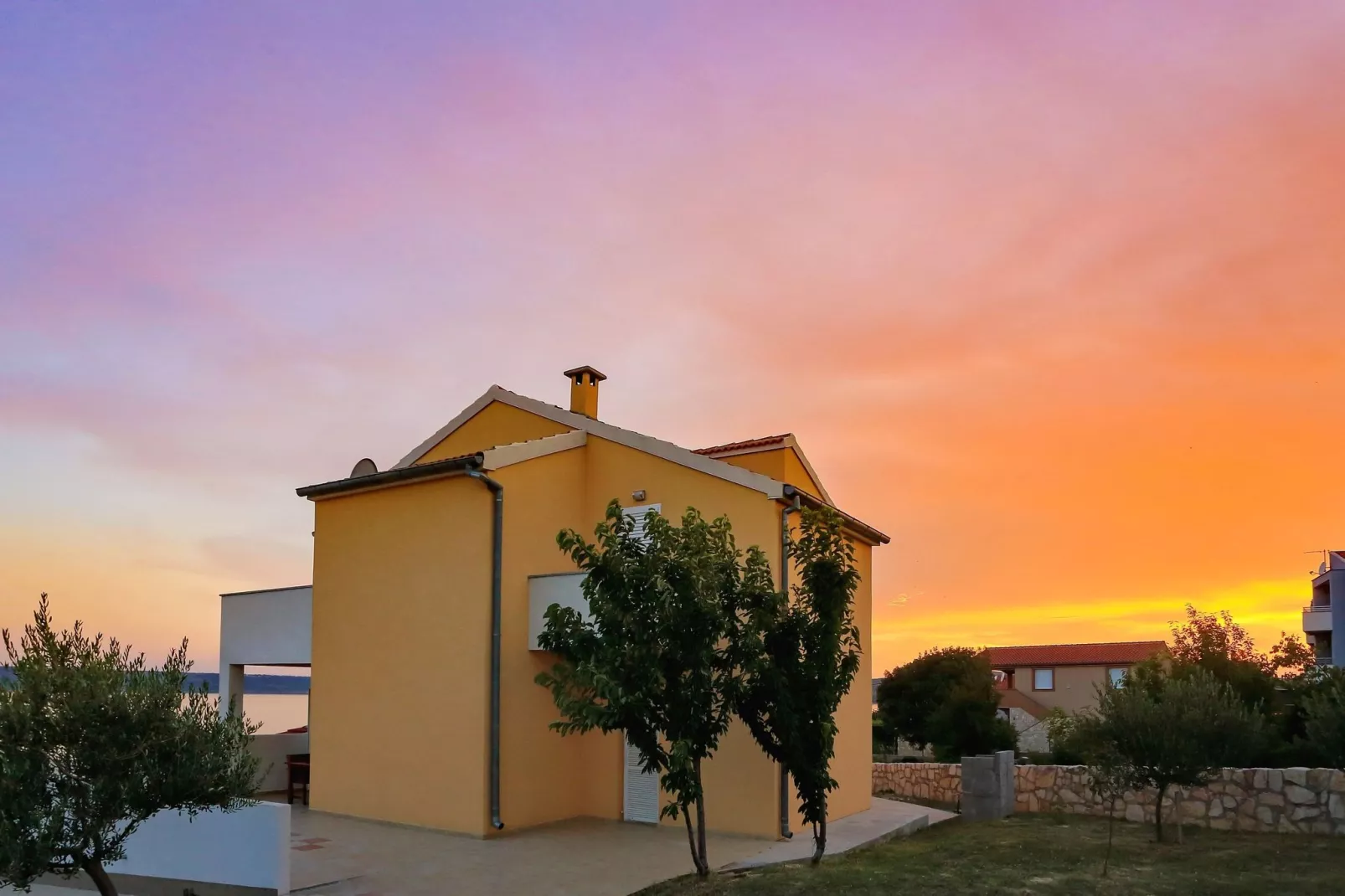 Holiday home Nekic-Exterior summer