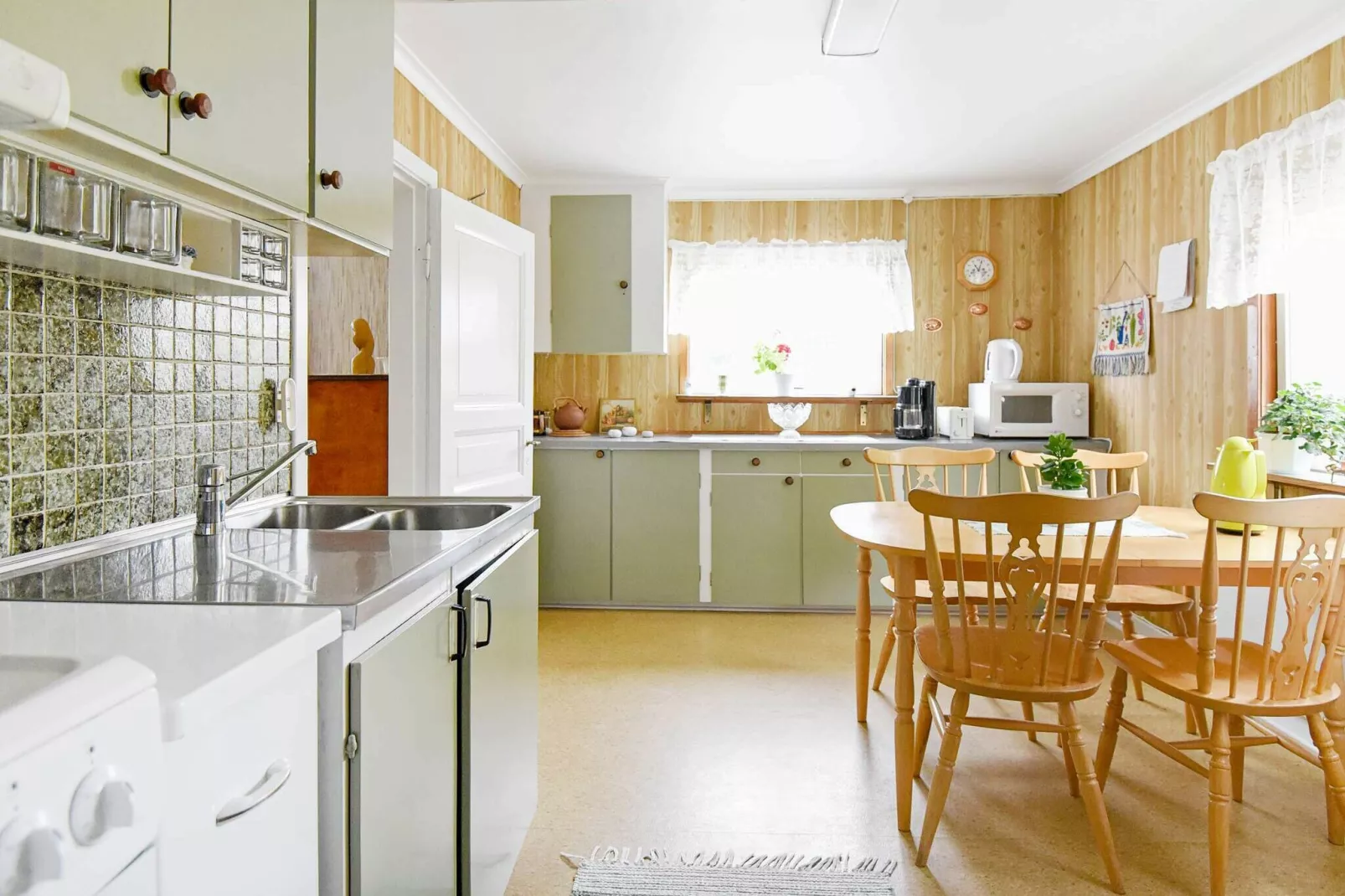 5 person holiday home in BULLAREN-By Traum-Indoor