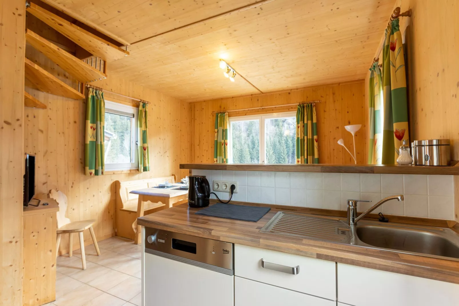 Chalet Pakenham-Kitchen