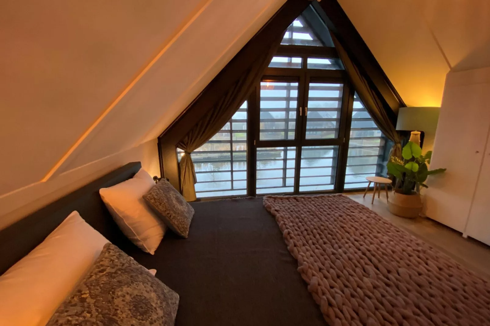 Watervilla Twa-Bedroom