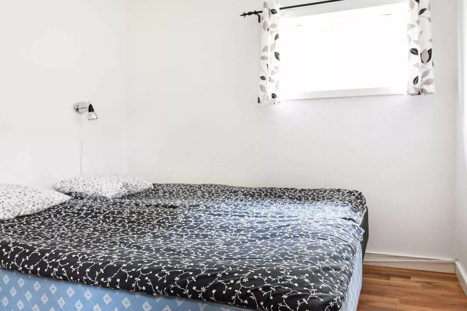 5 person holiday home in BULLAREN-By Traum-Indoor