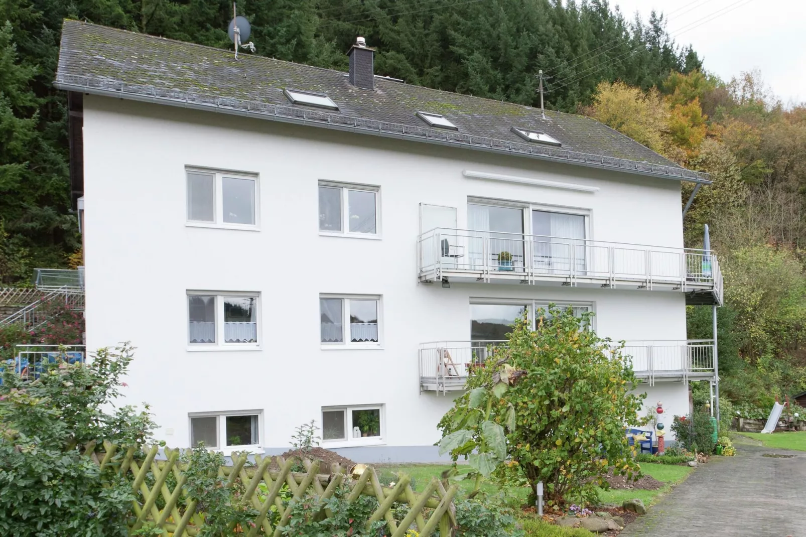 Schuler-Exterior summer
