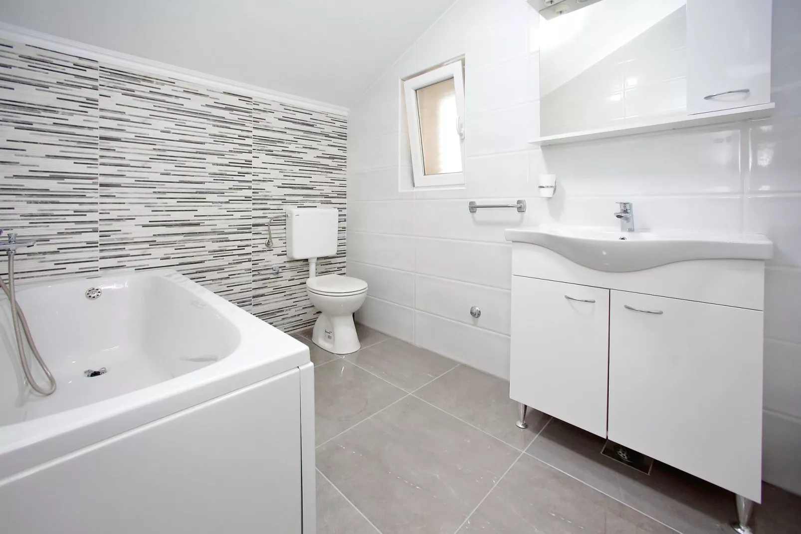 Holiday home Nekic-Bathroom