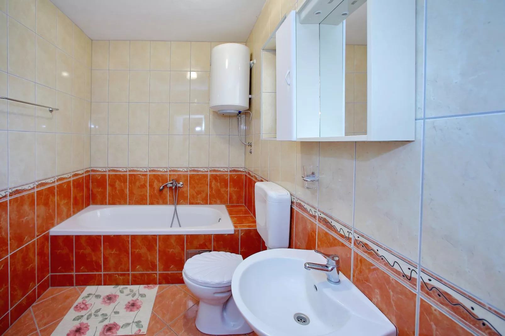 Holiday home Nekic-Bathroom