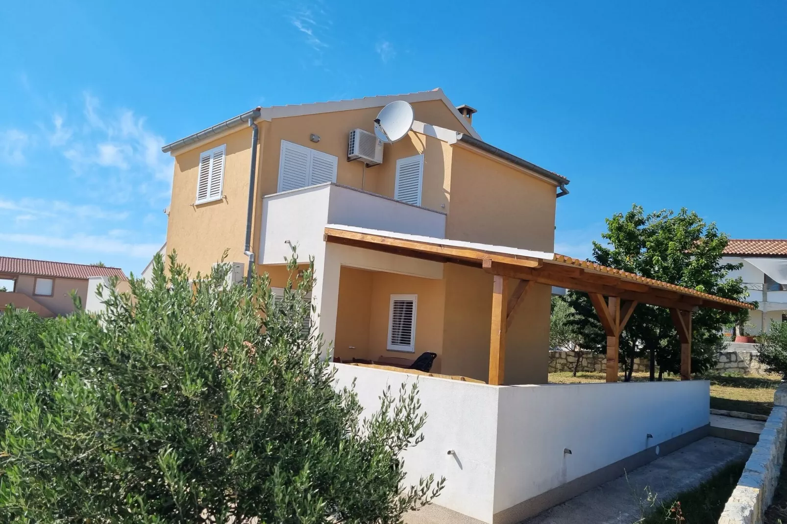 Holiday home Nekic-Exterior summer