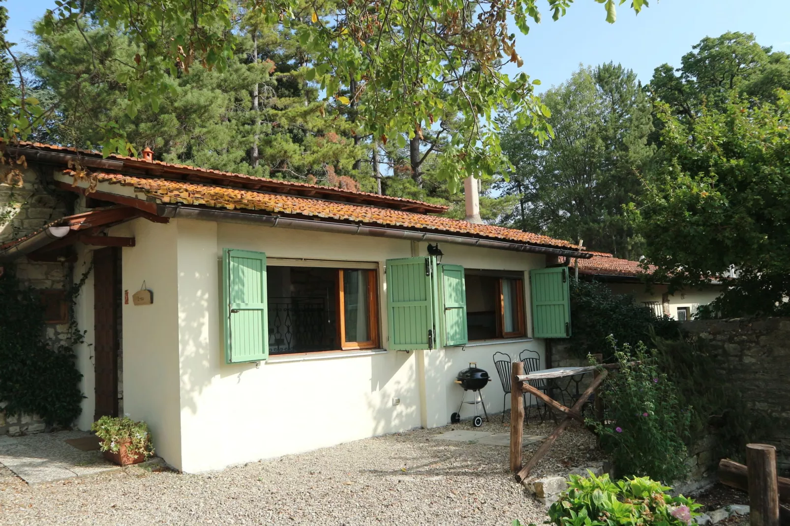 Noce-Exterior summer