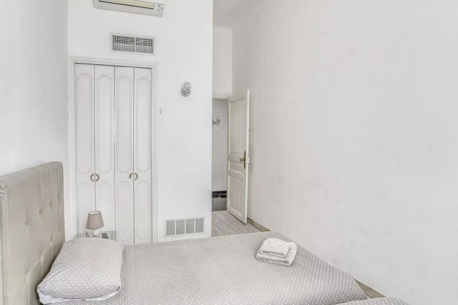Nice Centre ville-Bedroom