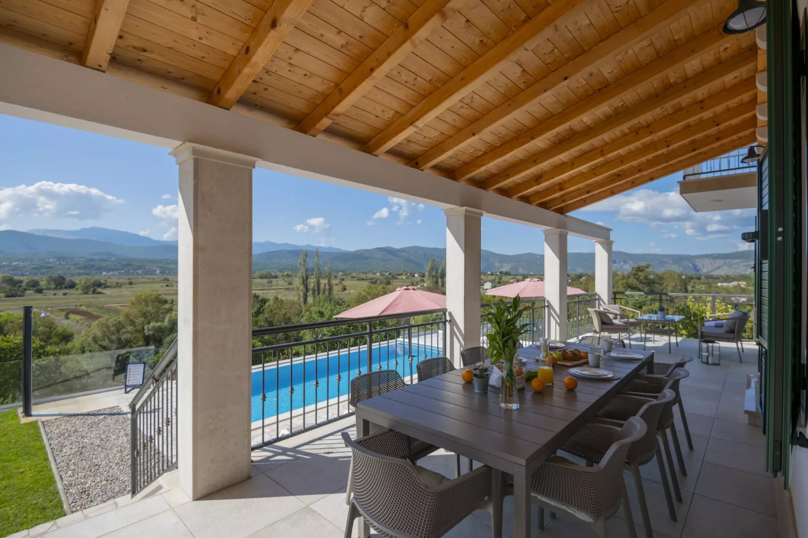 Villa IN EXCELSIS-Terrace balcony