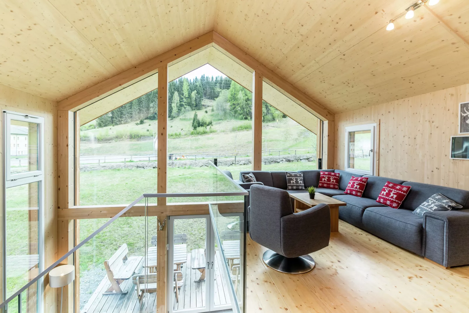 Kreischberg Chalets 19-Living room
