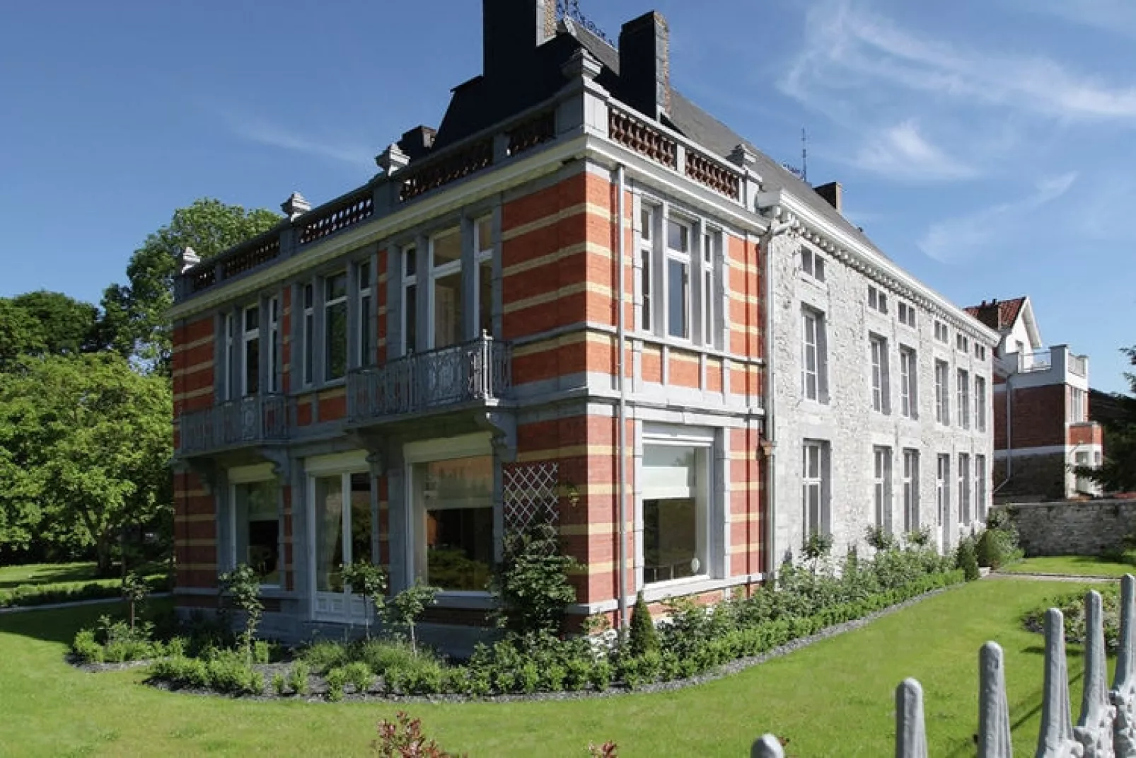 Villa Mosa-Exterior summer