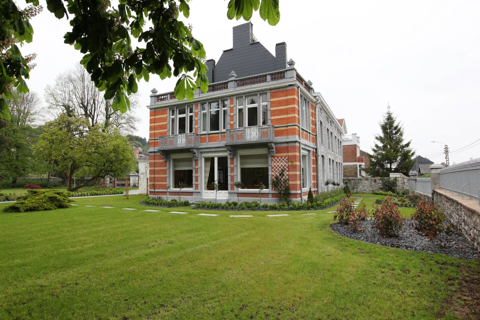 Villa Mosa-Exterior summer