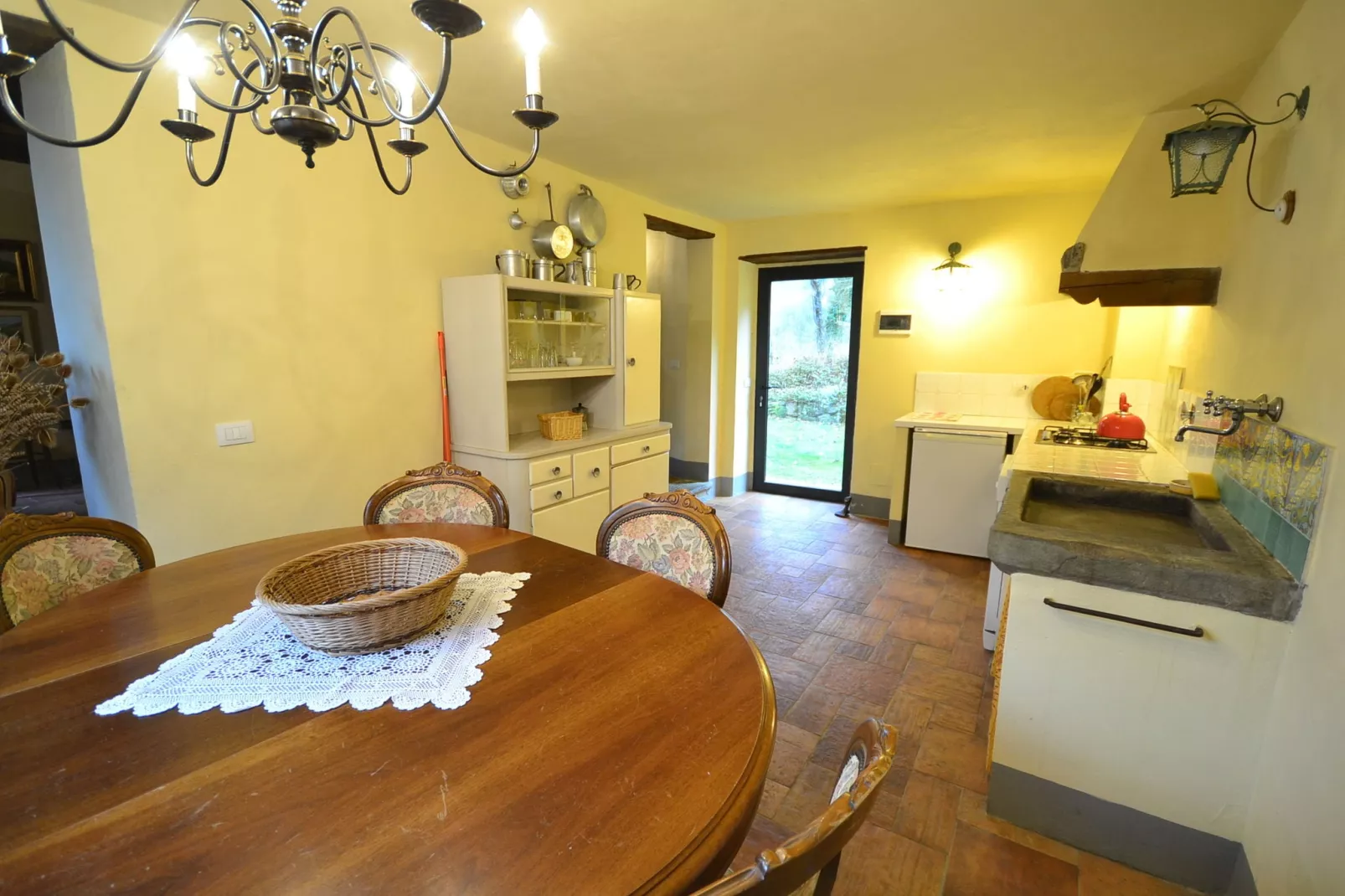 Nicoletta Sagrestia 1-Dining room